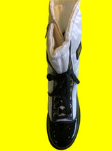 Load image into Gallery viewer, Glamour