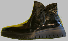 Load image into Gallery viewer, Varese 16