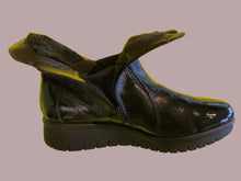 Load image into Gallery viewer, Varese 16