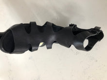 Load image into Gallery viewer, Tarantula