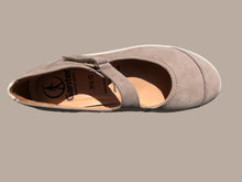 Load image into Gallery viewer, Gill 5232