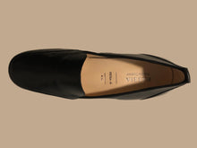 Load image into Gallery viewer, Petra 1730