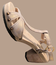 Load image into Gallery viewer, Gia