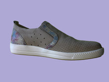 Load image into Gallery viewer, Giulietta 4188