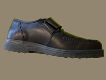 Load image into Gallery viewer, Eric 6011