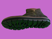 Load image into Gallery viewer, Brownie