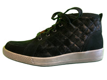 Load image into Gallery viewer, Giulietta 4195