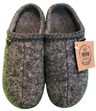 Load image into Gallery viewer, Grey Speckle