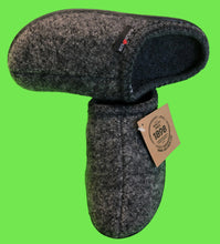 Load image into Gallery viewer, Grey Speckle