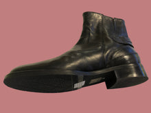 Load image into Gallery viewer, Nic Dean Black