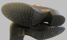 Load image into Gallery viewer, Nic Dean Brown