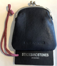 Load image into Gallery viewer, Delphi Purse