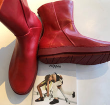 Load image into Gallery viewer, Red Win