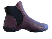 Load image into Gallery viewer, Purple Manchester