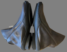 Load image into Gallery viewer, Shark Link