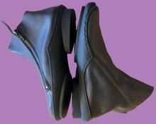 Load image into Gallery viewer, Shark Link