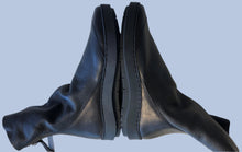 Load image into Gallery viewer, Black Shovel