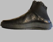 Load image into Gallery viewer, Black Anklet