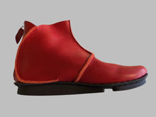 Load image into Gallery viewer, Red Hawk