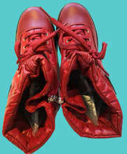 Load image into Gallery viewer, Aidan Red