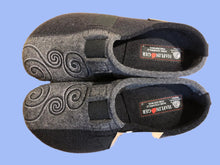 Load image into Gallery viewer, Black Magic