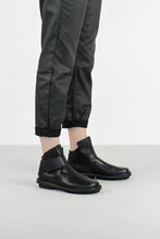 Load image into Gallery viewer, Black Base